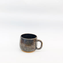 Load image into Gallery viewer, Metallic Reflection Mug
